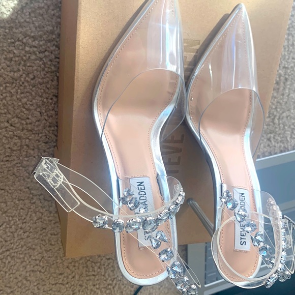 Sexy “Steve Madden Vary” see through clear pump with rhinestone bling strap - Picture 1 of 3